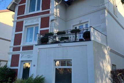 3-Zimmer-AltbauWohnung mit großer Terrasse im beliebten Stadtteil Groß Flottbek