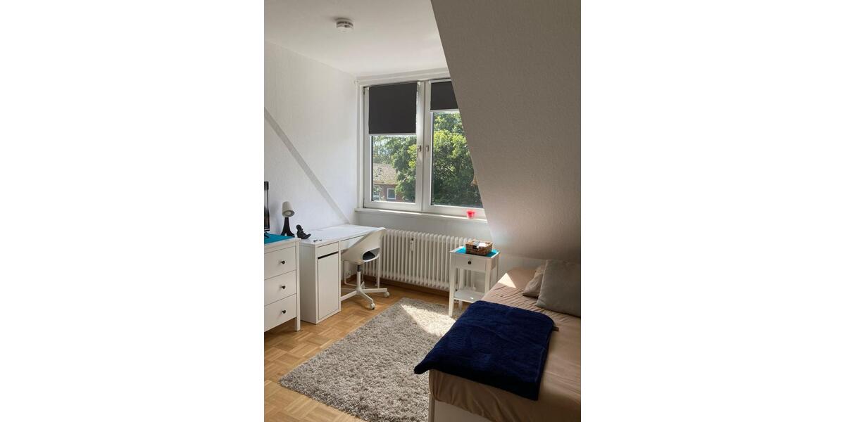 Etagenwohnung Hamburg Eppendorf - 1 Zimmer, 21 m&sup2;, 875&euro; | Angebot:26342047