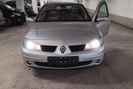 Renault Laguna 257.818 km 2.200 &euro; Hamburg 22529