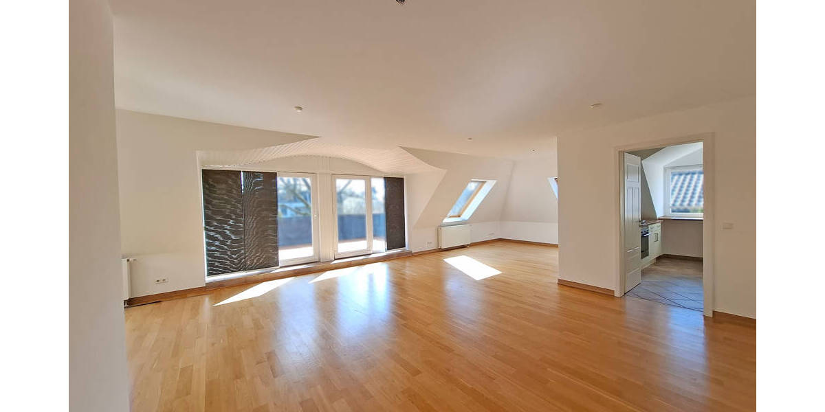 Etagenwohnung Hamburg Lokstedt - 3 Zimmer, 115 m&sup2;, 1.800&euro; | Angebot:26065049