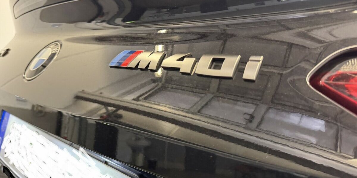 BMW Z4 M40 i 1. Hand kaum km Scheckheft 4.000 km 59.999 &euro; Hamburg 22339