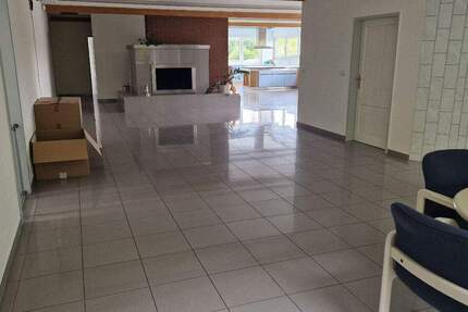 Großzügige Loft-Bürofläche mit Fußbodenheizung - flexibel gestaltbar, ab sofort zimmer