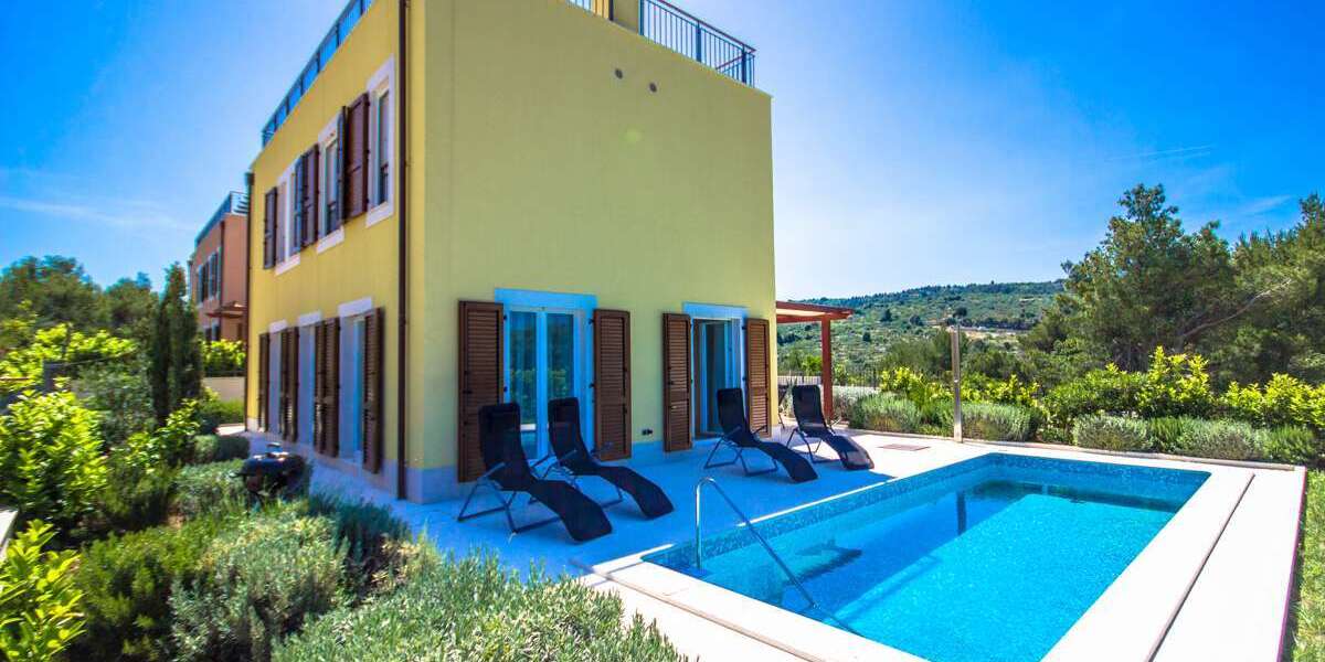 Haus zum Kaufen in Brac 660.000 € 188 m² 4 zimmer