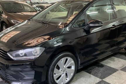 VW Golf Sportsvan 87.066 km 9.850 &euro; Hamburg 22087