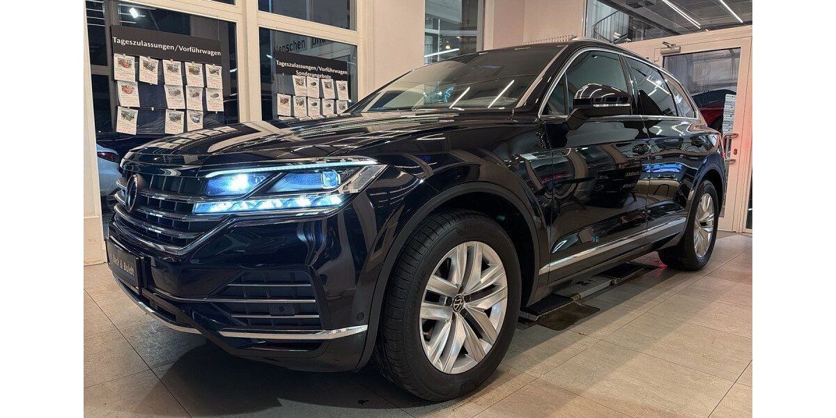 VW Touareg 31.220 km 52.950 &euro; Hamburg 22761
