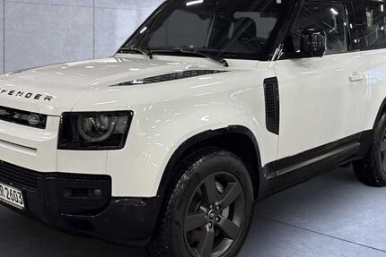 Land Rover Defender 10.000 km 81.899 &euro; Hamburg 22525