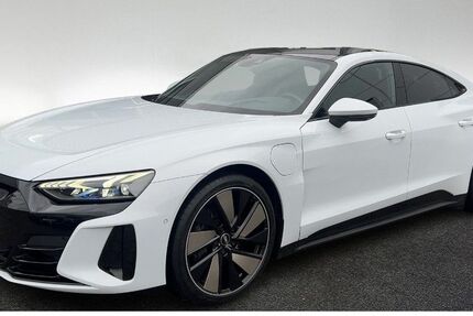 Audi e-tron GT 38.500 km 52.880 &euro; Hamburg 22529