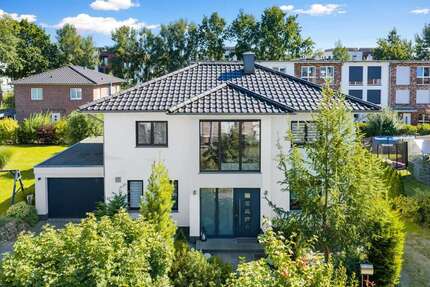 Haus Wentorf - 6 Zimmer, 155 m&sup2;, 3.100&euro; | Angebot:27359180