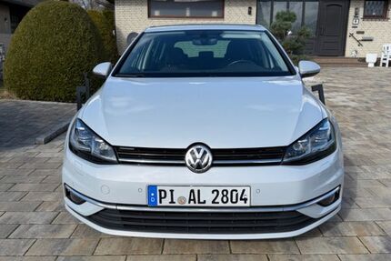 VW Golf 135.000 km 12.999 &euro; Kummerfeld 25495