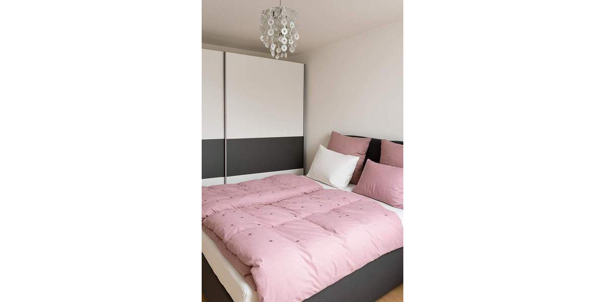 Immobilien-Richter: Sanierte Wohnung in bester Lage von Hamburg-Lokstedt 2 zimmer