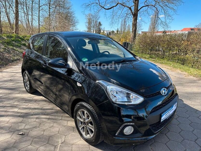i10