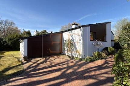 Charakterstarkes Architektenhaus mit Wellnessbereich und Indoor-Pool in Hamburg-Volksdorf - Haus Hamburg / Volksdorf Volksdorf | Angebot:26230730