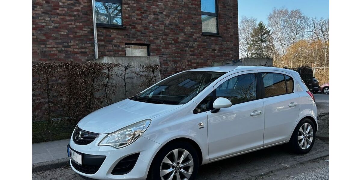 Opel Corsa 122.439 km 4.990 &euro; Hamburg 22111
