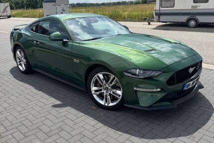 Ford Mustang 12.900 km 45.900 &euro; Wedel 22880