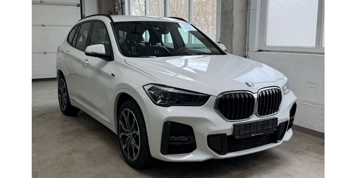 BMW X1 72.000 km 24.990 &euro; Hamburg 22043