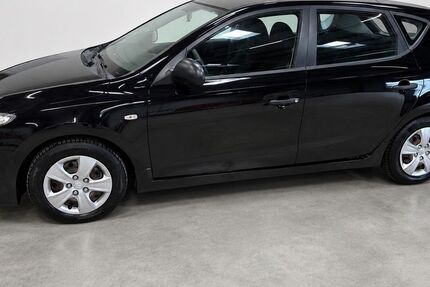Hyundai i30 166.000 km 3.500 &euro; seevetal 21220