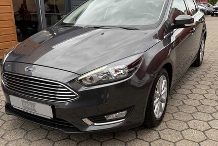 Ford Focus 78.105 km 10.710 € Hamburg 21029