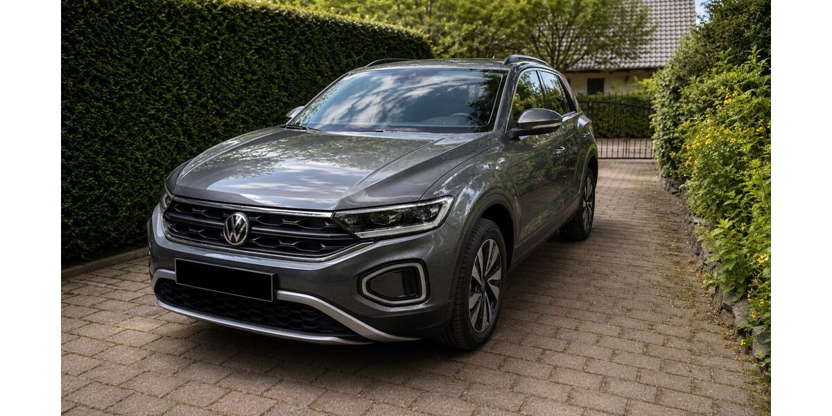 VW T-Roc 13.264 km 25.900 &euro; Dassendorf 21521