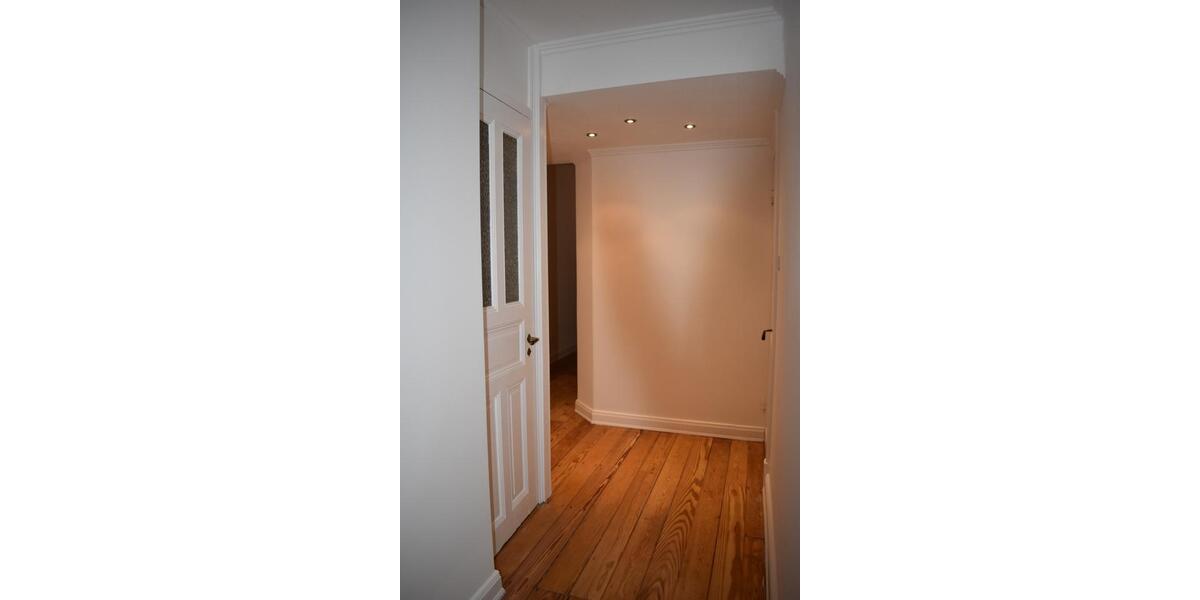 Erdgeschoßwohnung Hamburg Hohenfelde - 5 Zimmer, 135 m&sup2;, 600&euro; | Angebot:25477477