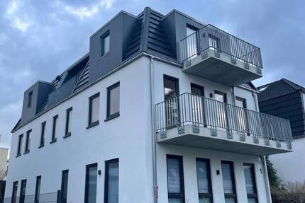 Charmante Neubau-Doppelhaushälfte in ruhiger Lage von Iserbrook 5 zimmer