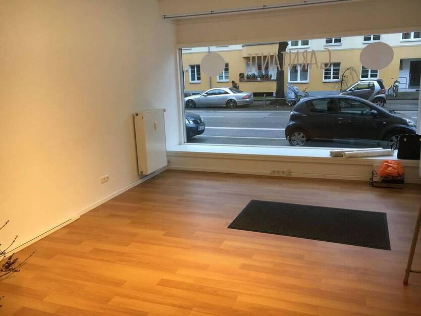 sanierter Ladenfläche Hammer Steindamm, verkehrsreiche Str.