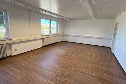Attraktive Bürofläche im Erdgeschoss in Winsen zimmer