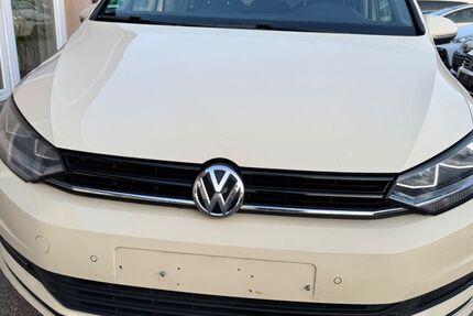 VW Touran 312.000 km 5.490 &euro; Hamburg 22047