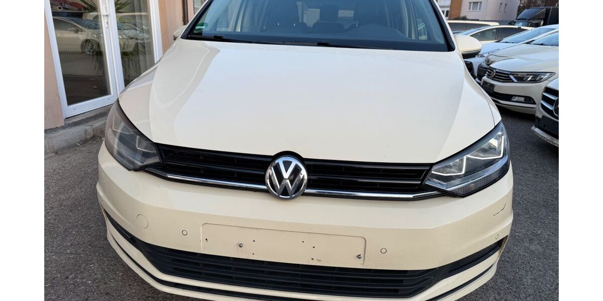 VW Touran 312.000 km 5.490 &euro; Hamburg 22047
