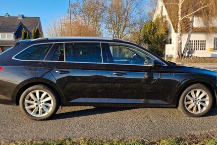 Skoda Superb 199.211 km 14.790 &euro; Drage 21423