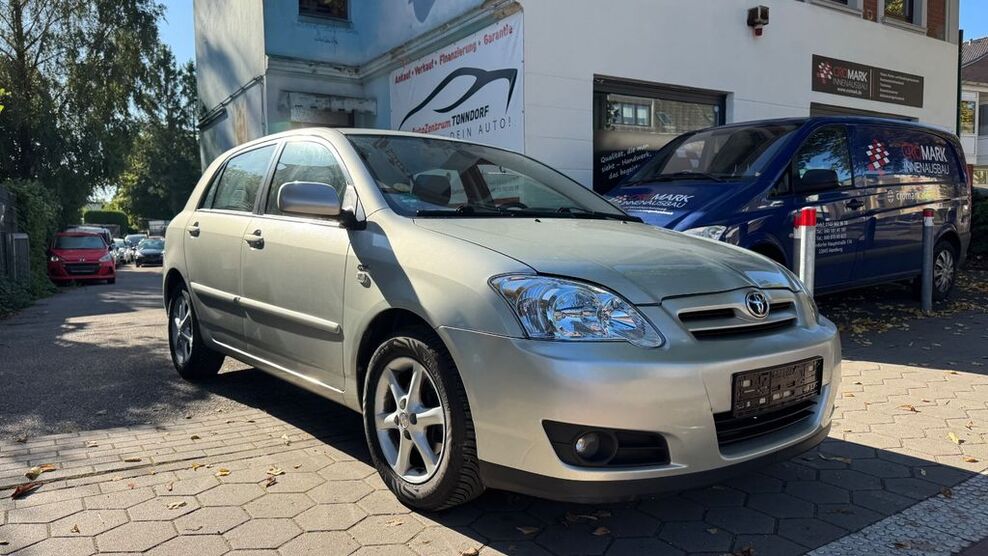 Toyota Corolla 248.500 km 4.399 € Hamburg 22045