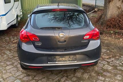 Opel Astra 135.893 km 4.900 &euro; Norderstedt 22851