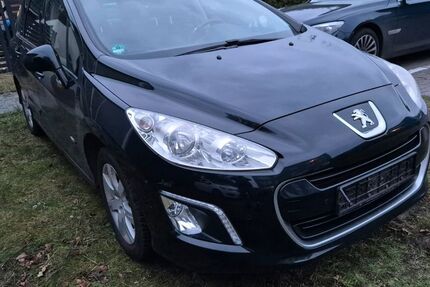 Peugeot 308 198.000 km 4.490 &euro; Norderstedt / Hamburg 22851