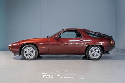Porsche 928 84.850 km 39.928 &euro; Hamburg 22339