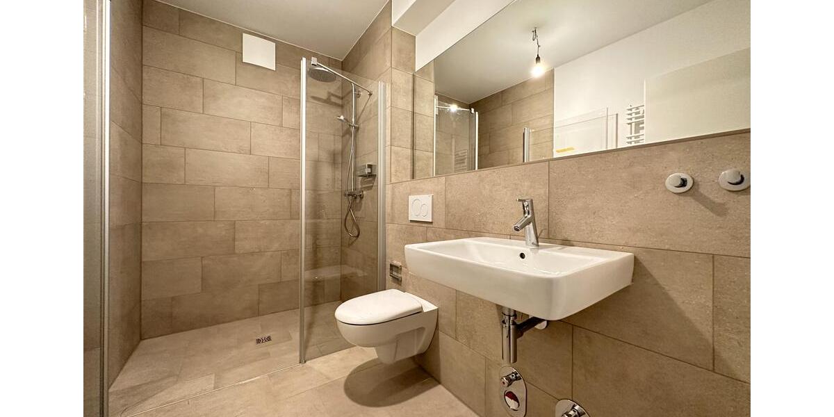 Erdgeschoßwohnung Hamburg Stellingen - 3 Zimmer, 91 m&sup2;, 1.800&euro; | Angebot:26435408