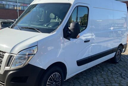 Nissan NV400 174.783 km 10.750 € Hamburg 22087