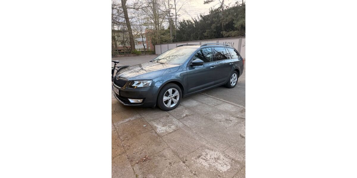Skoda Octavia 147.000 km 10.100 &euro; Hamburg 22525