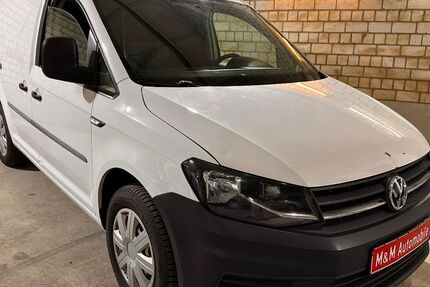 VW Caddy 199.472 km 7.999 &euro; Hamburg 21079