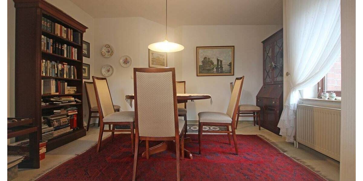 Etagenwohnung Geesthacht - 3 Zimmer, 118 m&sup2;, 298.000&euro; | Angebot:25702061