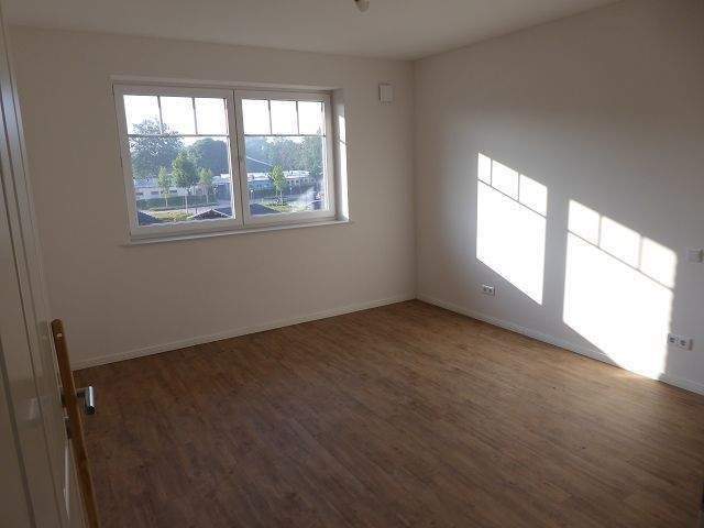 Etagenwohnung Ellerau - 2 Zimmer, 70 m&sup2;, 1.050&euro; | Angebot:25336505