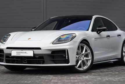 Porsche Panamera 17.912 km 122.970 &euro; Hamburg 22143