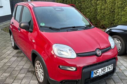 Fiat Panda 2.700 km 12.500 &euro; Hamburg 22399