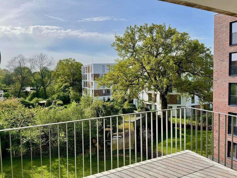 Schulauer Hafenterrassen: Moderne 3 Zi. Neubau Wohnung mit Balkon, Aufzug & TG-Stellplatz in Elbnähe 3 zimmer