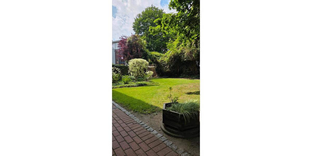 Hochparterre Hamburg Wandsbek - 2 Zimmer, 68 m&sup2;, 330.000&euro; | Angebot:27220360
