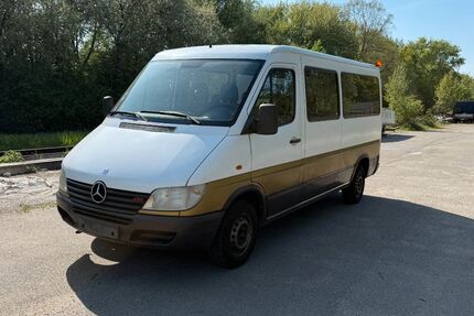 Mercedes-Benz Sprinter 217.658 km 5.500 &euro; HAMBURG 22113