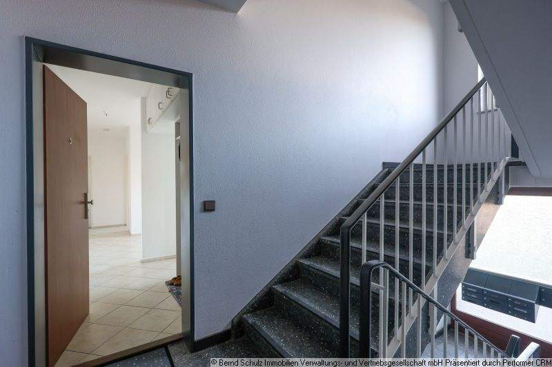 Etagenwohnung Rellingen - 3 Zimmer, 83 m&sup2;, 299.000&euro; | Angebot:25706076