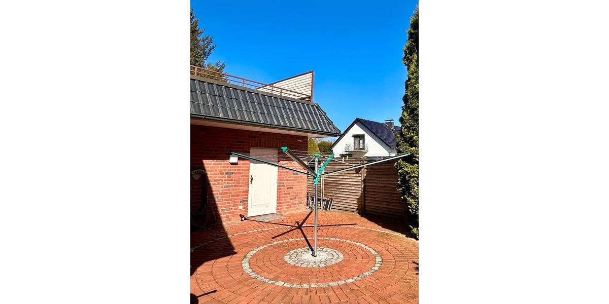 Einfamilienhaus Buxtehude - 6 Zimmer, 183 m&sup2;, 2.700&euro; | Angebot:26091803