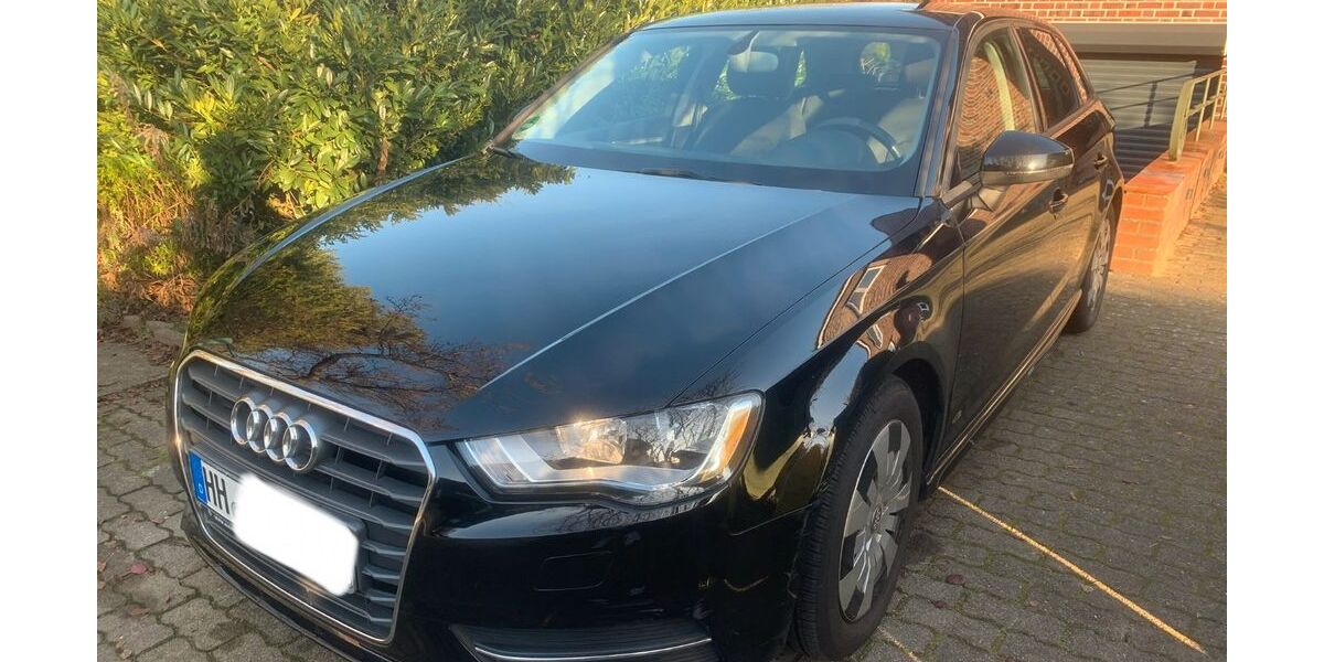 Audi A3 134.865 km 8.990 &euro; Hamburg 22359