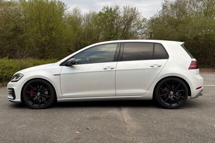 VW Golf 89.900 km 21.690 &euro; Reinbek 21465