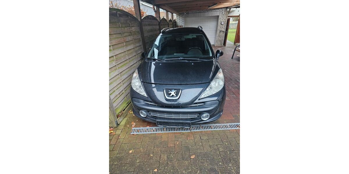 Peugeot 207 140.226 km 3.700 &euro; Klein-nordende 25336