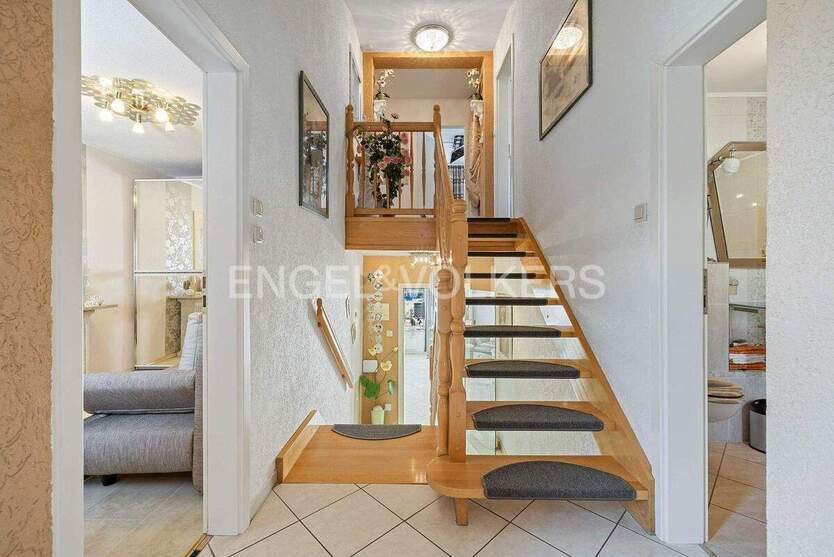 Reihenendhaus mit Wärmepumpe auf Erbpachtgrundstück 4 zimmer